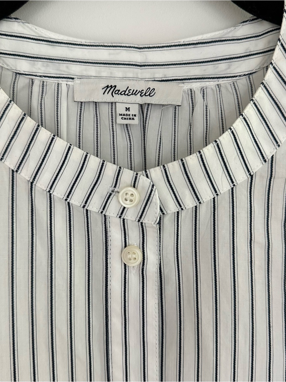 Madewell White Blouse with Navy Embroidered Balloon Sleeves - Picture 5 of 9